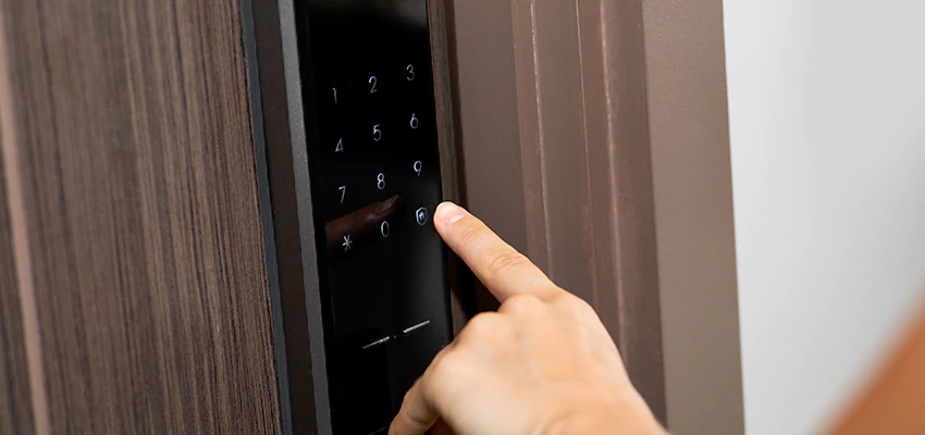 Secure Code Locks Ideas in Tamiami, Florida