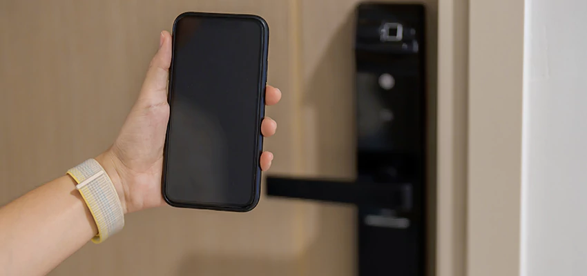 Keypad Wifi Locks Repair And Installation in Tamiami, FL