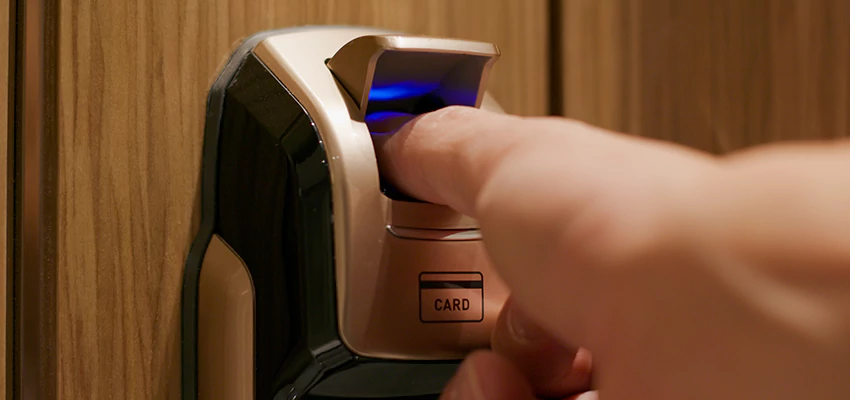 Fingerprint Door Locks Replacement in Tamiami, FL