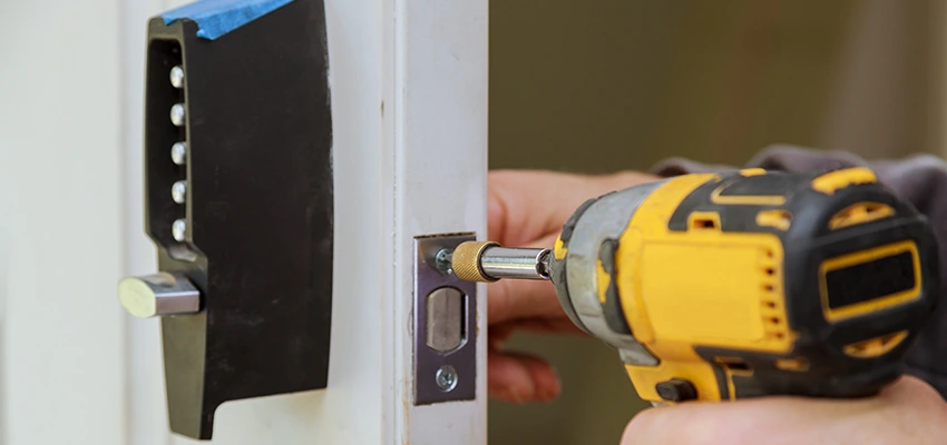 Eviction Locksmith For Key Duplication in Tamiami, Florida